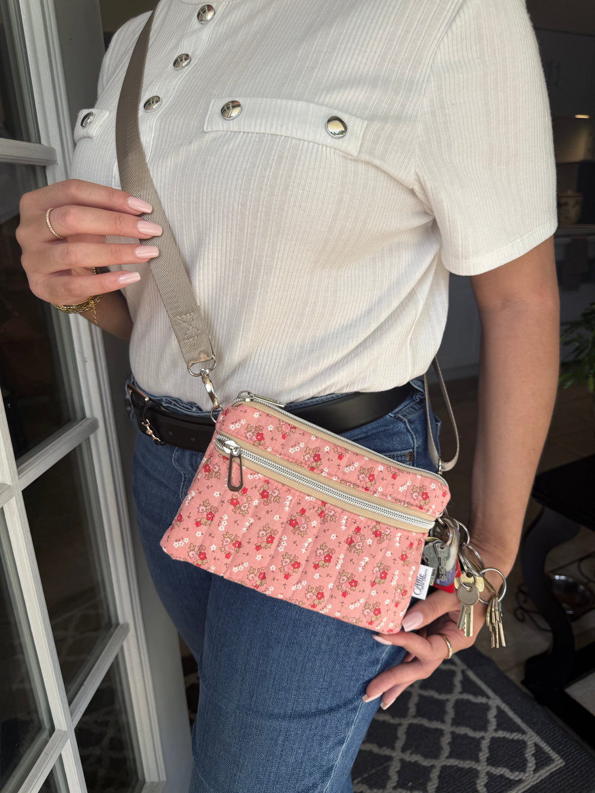 Crossbody Cellphone Wallet