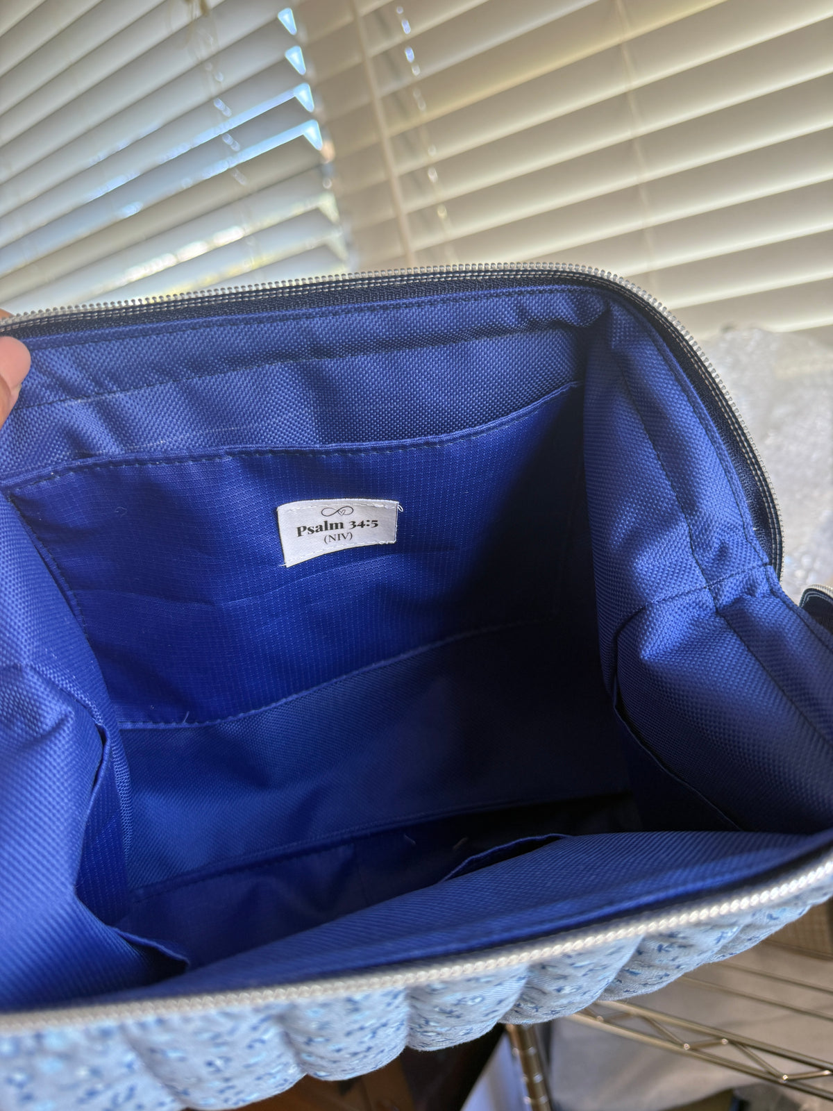 Full View Pouch - Blue Whisper Floral