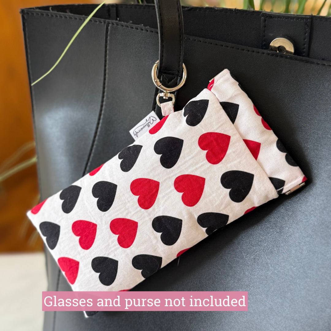 Sunglass Case Flexi Frame - Queen Hearts