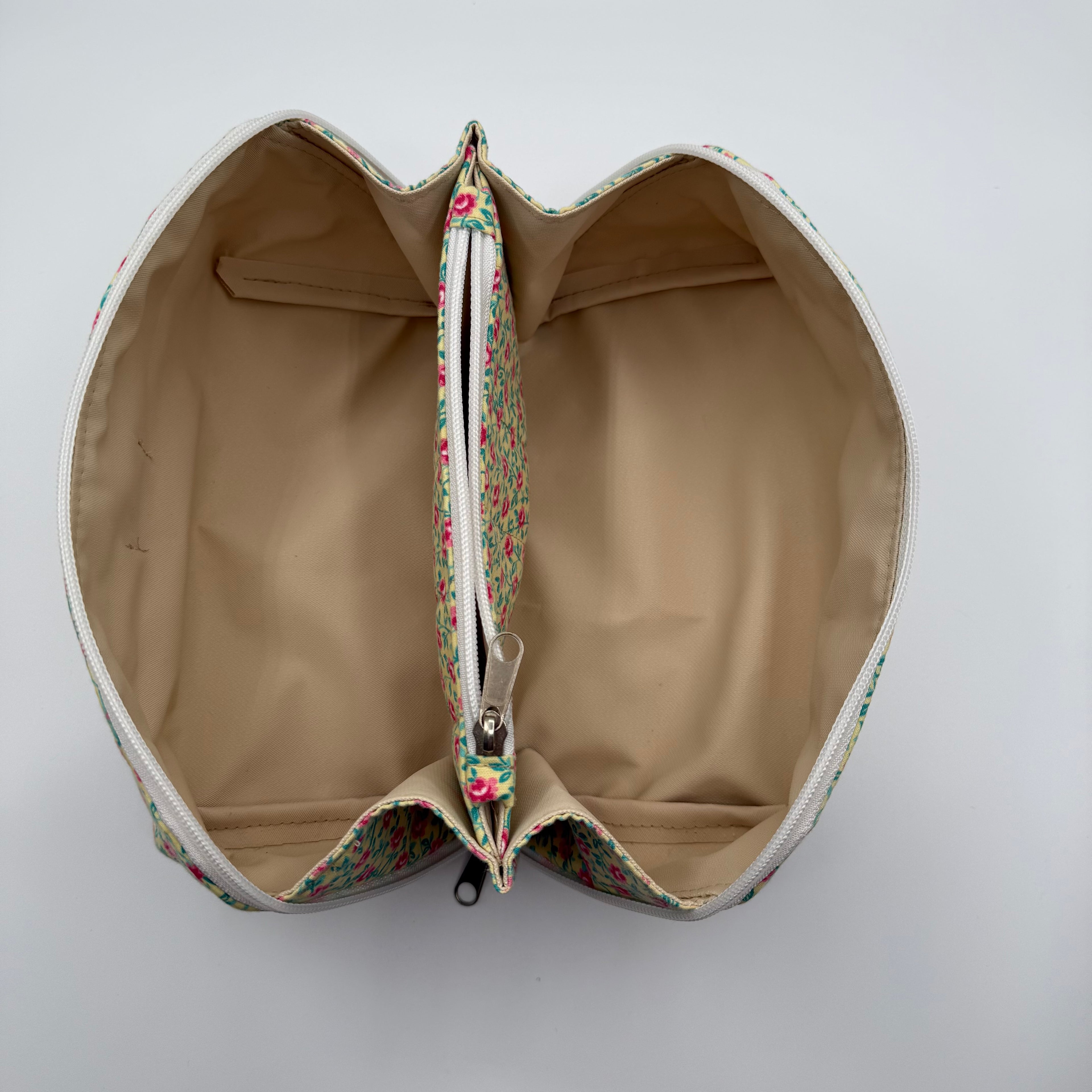 Open Tray Pouch Vintage