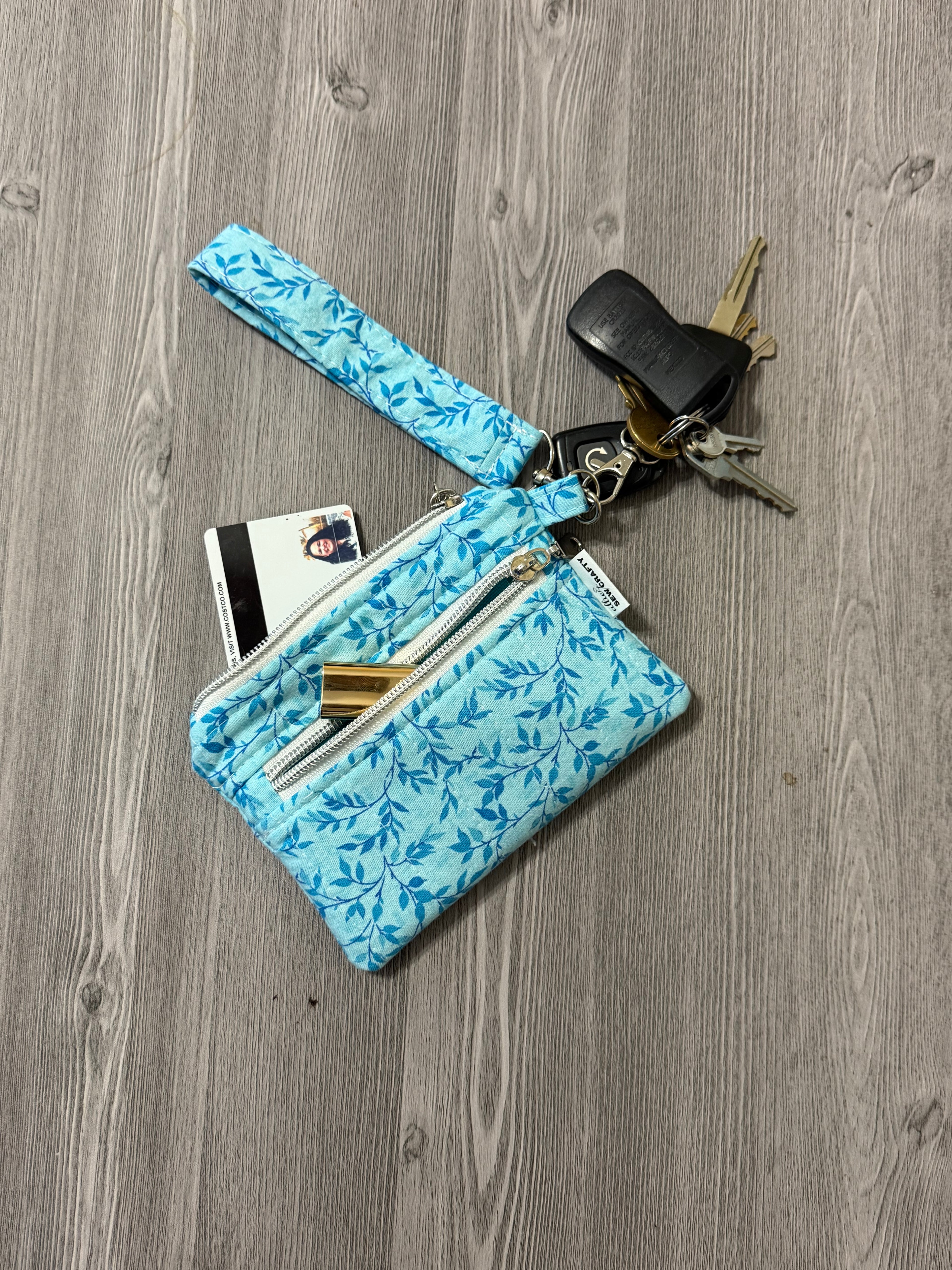 Double Zipper Wristlet Wallet Blue Vines
