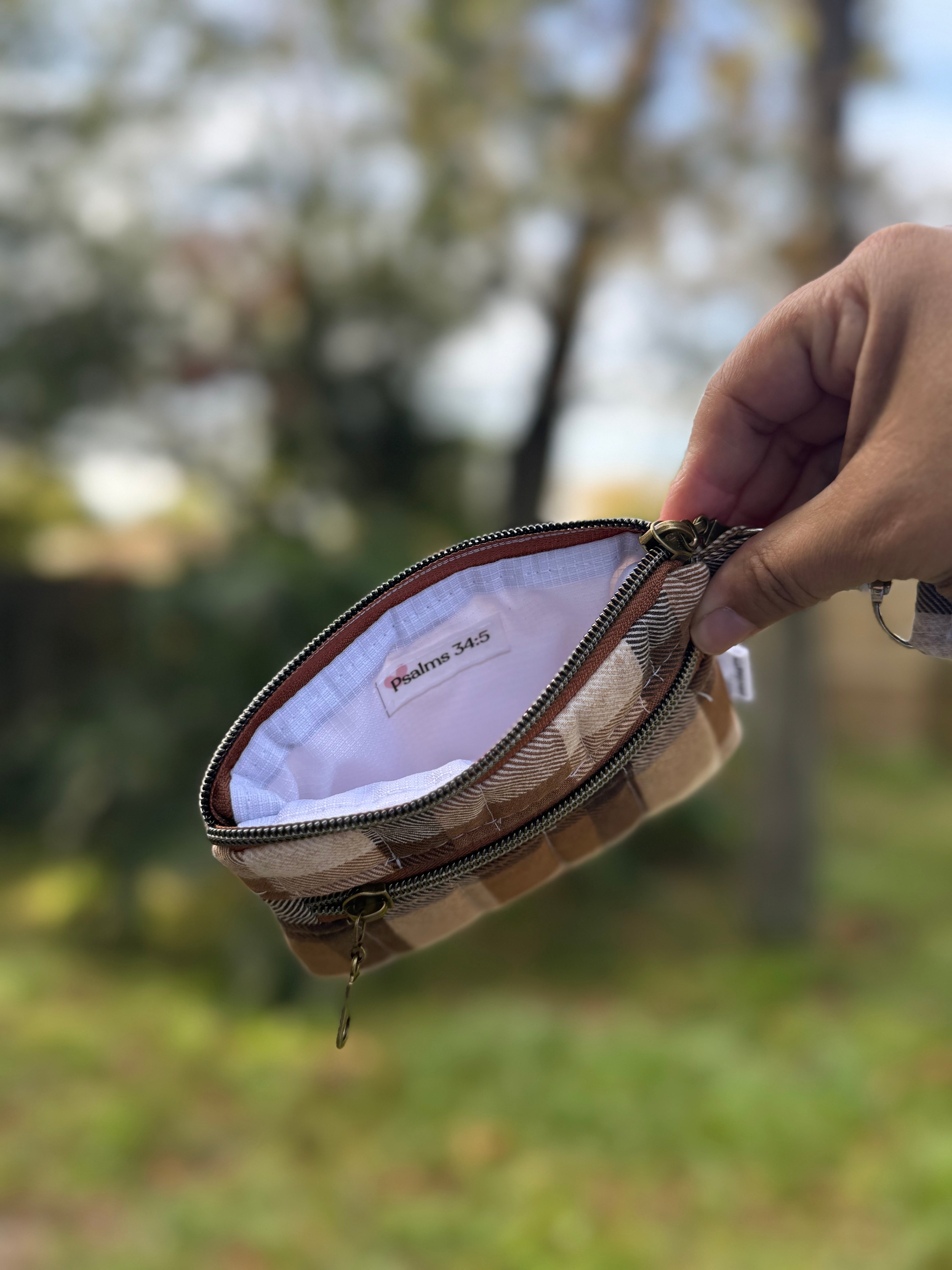 Double Zipper Wristlet Wallet Brown Checker