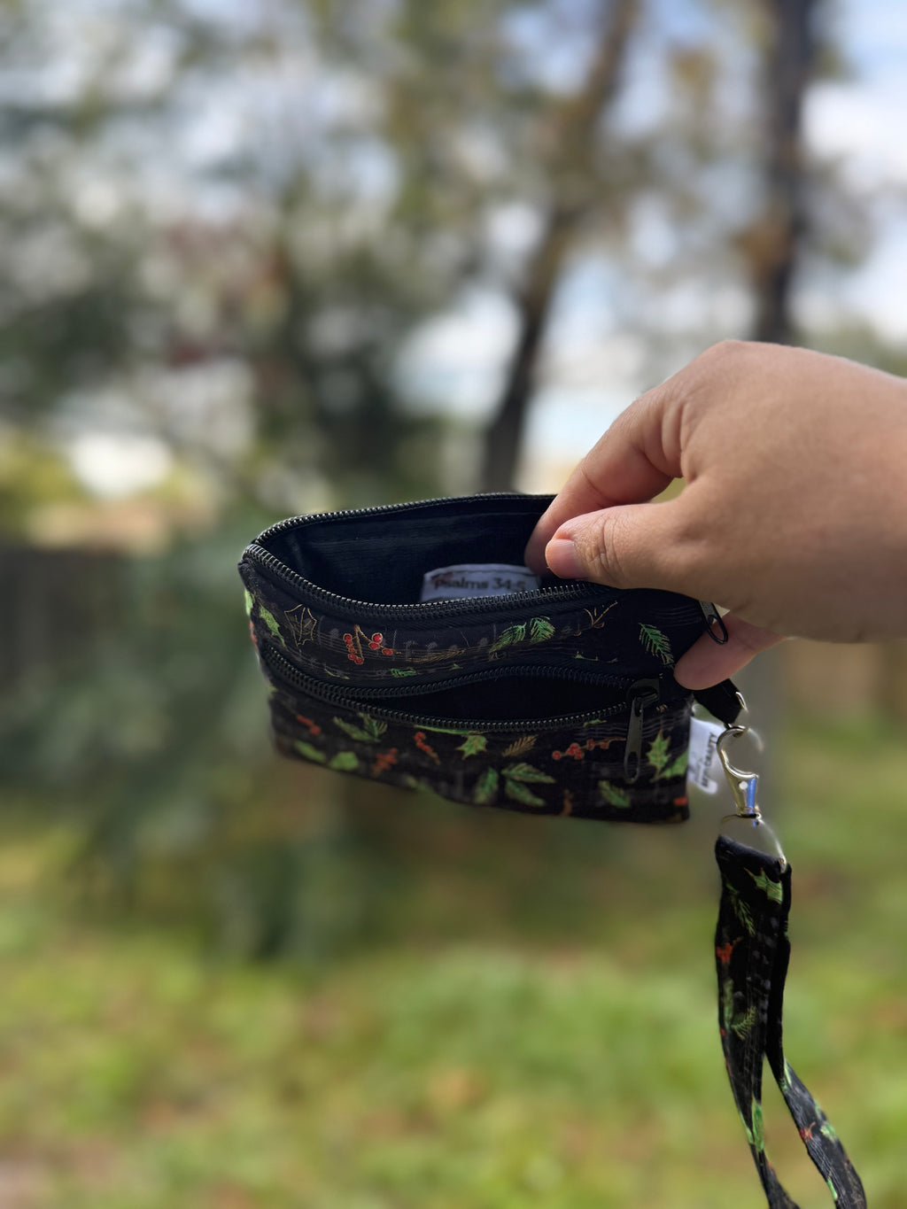 Double Zipper Wristlet Wallet Christmas Music