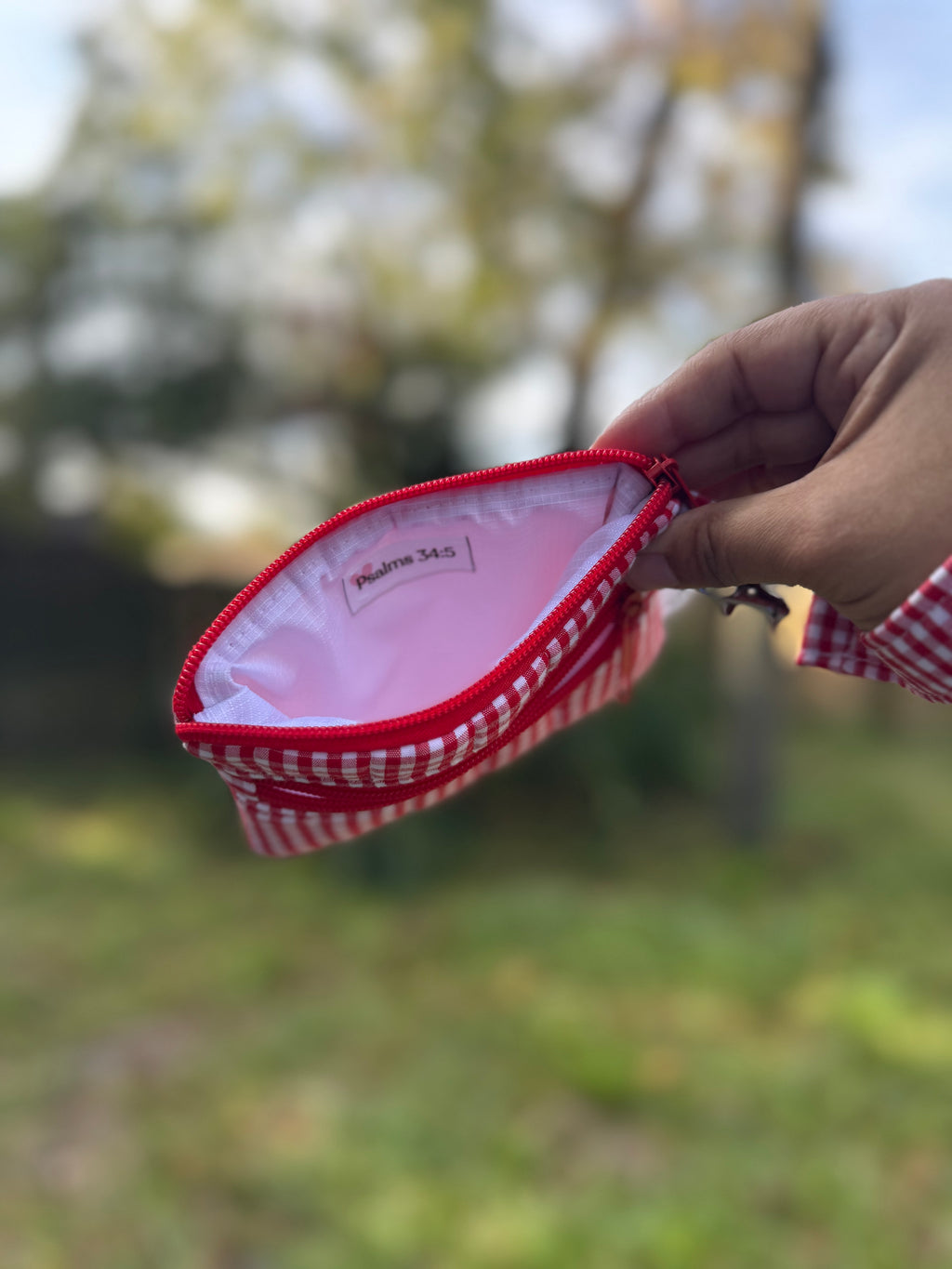 Double Zipper Wristlet Wallet Red Gingham