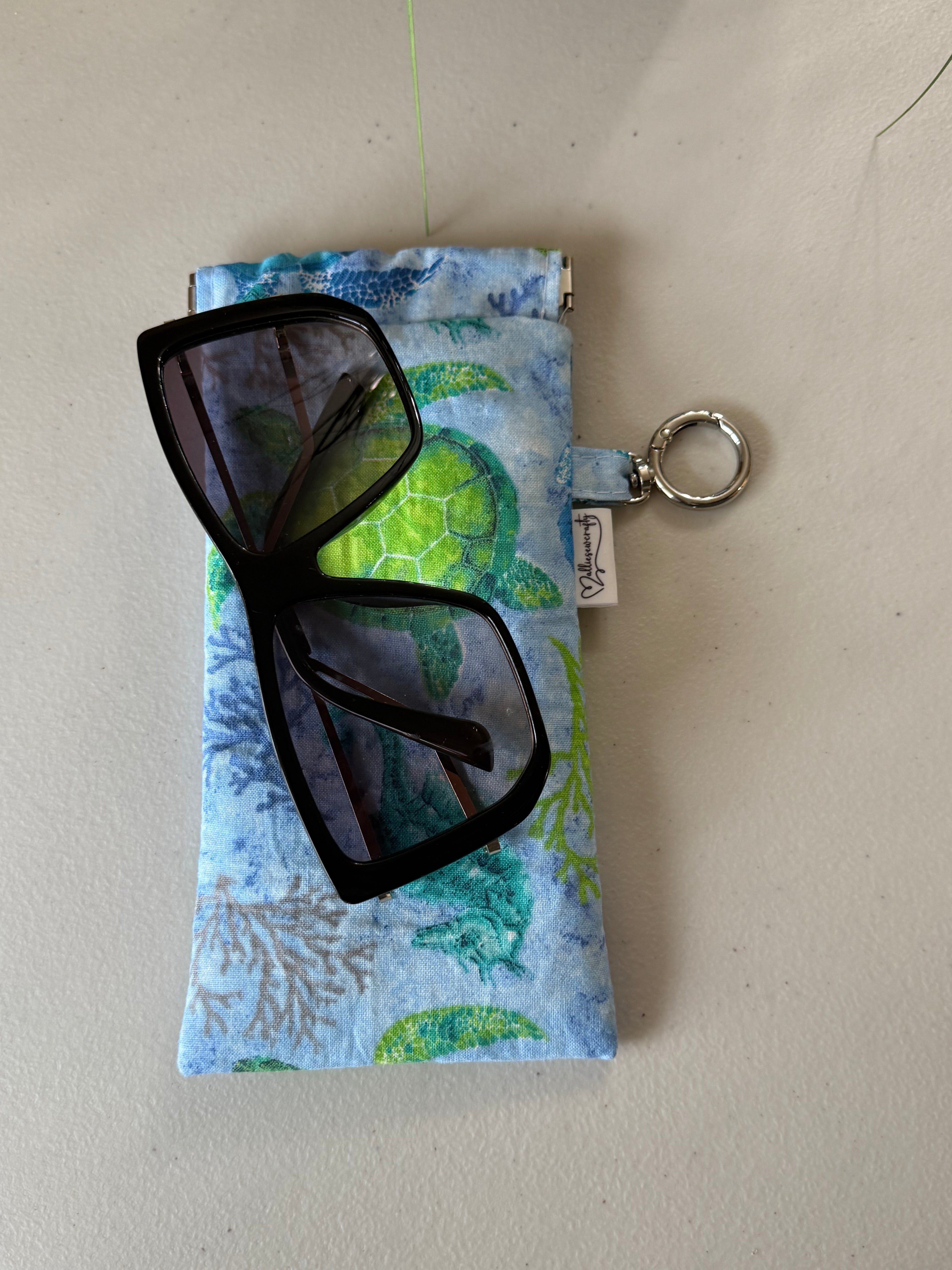 Sunglass Case Flexi Frame - Turtles