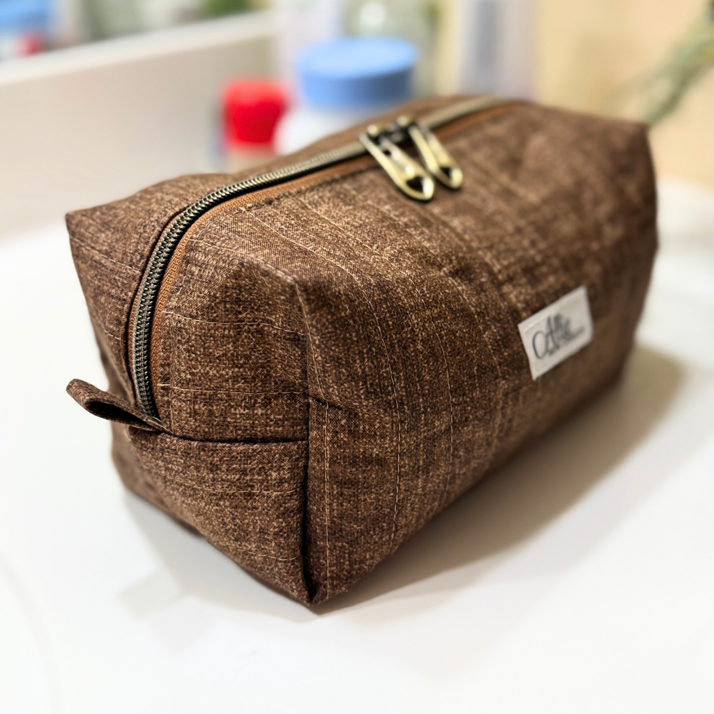 The Everything Pouch - Solid Heathered Espresso
